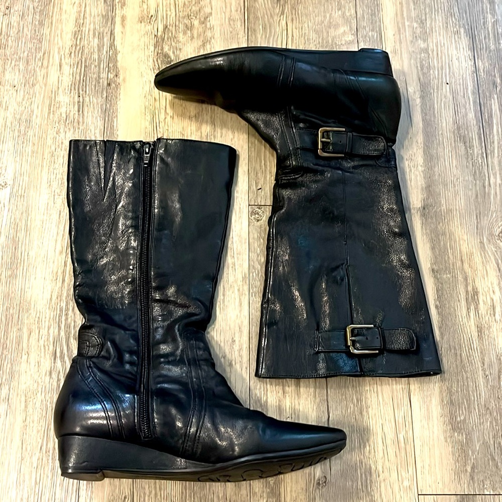 BANDOLINO Ladies Leather Midcalf Boots. Wedge. Size 6.5M